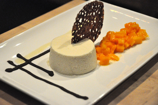 Topdessertje voor een topavond: amandelbavarois met mango