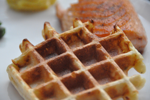 Wafeltjes van aardappel en zuurdesem